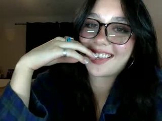 isabellelayla 0 y. o. 