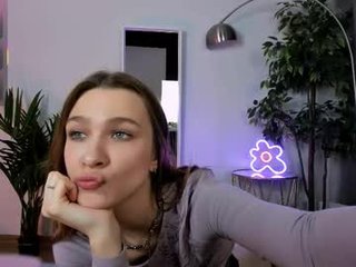 c_moonie_ 18 y. o. cam girl in beautiful lingerie girl shows off her pussy on camera