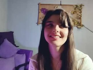 elisabethmikowski 18 y. o. asian cam girl makes blowjob