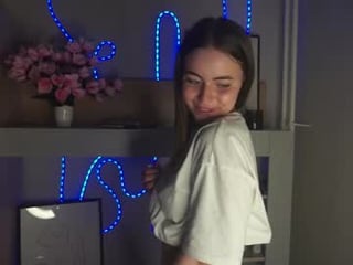 enevilin 18 y. o. gorgeous submissive cam slut loves big cock