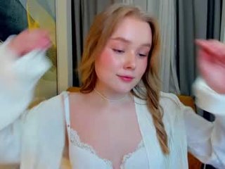 babyyli 0 y. o. cute cam girl enjoys ass penetration