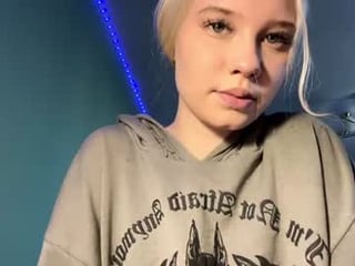 jamilashoaf 18 y. o. 