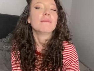 amiair 18 y. o. cam girl loves vibration from ohmibod in her pussy online