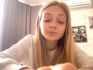 lovelladeboer 18 y. o. blonde cam girl gets her ass stuffed with huge dick