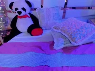 aurora_cold 0 y. o. blonde cam girl loves suck huge cock