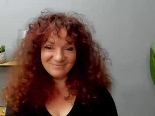 alice_extasy 53 y. o. domina cam girl loves dirty live sex in the chatroom