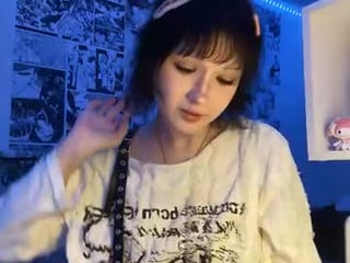 delciebakos 18 y. o. 