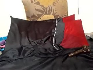 coykinks 38 y. o. cam slut loves fucking her boyfriend online