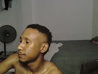 micheldelatorre69 26 y. o. cumshow with beautiful webcam couple online