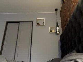 juanastrefeler 18 y. o. cute cam girl enjoys ass penetration