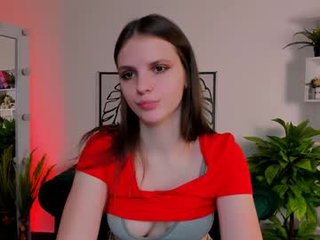 _janet_winston 19 y. o. brunette cam girl with big tits gets her pussy fucked from behind