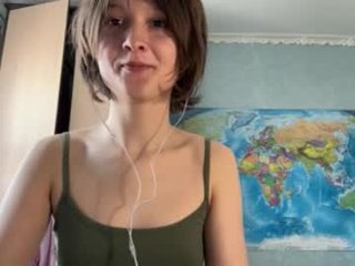 rebbeccaniimi 18 y. o.