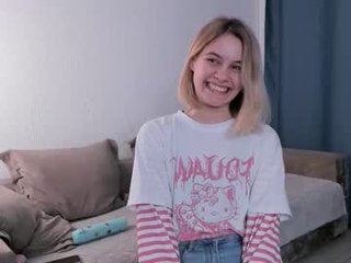 carmellasavina 18 y. o. 