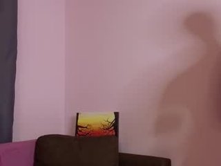 angelichatheway 18 y. o. cam girl loves vibration from ohmibod in her pussy online