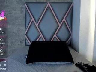 kattypaez 37 y. o. latina cam mature wants her pussy drilled hard